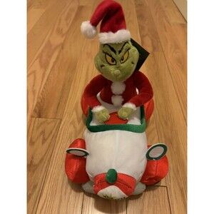 Dr. Seuss The Grinch Animated Plush You’re a Mean One Mr. Grinch  Song NEW
